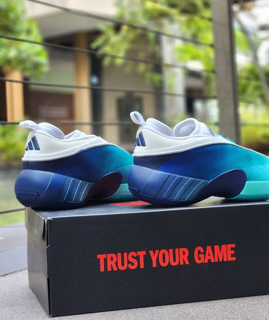 Adidas DON Issue 7 'Pure Teal' 🕸🏀 (Category: Sneakers) located in Makati City. Submitted by soleparkmnl (Listing ID 1434883015, Image 2). Description: RESTOCK ALERT 🚨 3,290 PHP ONLY! ( 7,500 SRP ) Adidas DON Issue 7 'Pure Teal' 🕸🏀 Size: US 8 • 8.5 • 9.5 ( men ) Brandnew • Legit • Complete with box 📌 We entertain COP/COP transactions. 📍 Makati City 📦 We ship nationwide 📩 DM for more details 📷 ACTUAL PHOTOS.