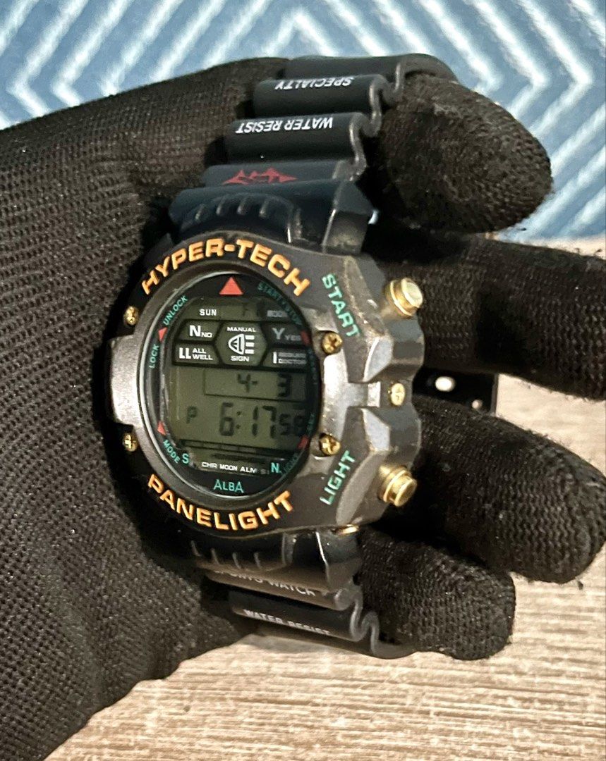 Alba Hypertech Panelight, Men's Fashion, Watches & Accessories, Watches ...
