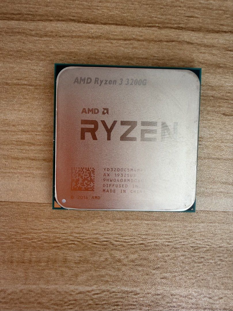 AMD Ryzen 3 3200G CPU443677514180874240