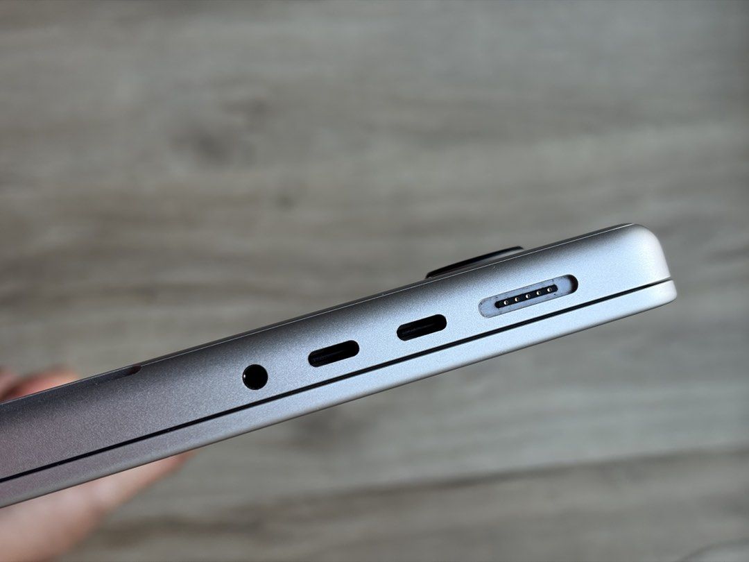 Apple MacBook Pro M1 16 GB - Silver439428718831216646