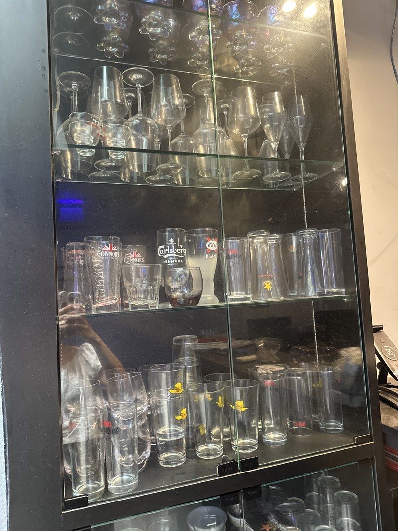 Assorted used glasses (beer/ shot class etc)