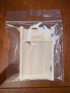 (Category: ) located in . Submitted by 247cloud (Listing ID 1434848936, Image 1). Description: .