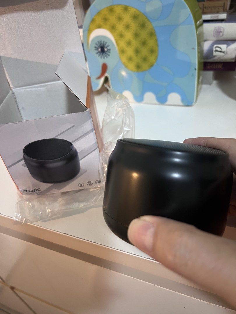 Bluetooth speaker439531706295920642