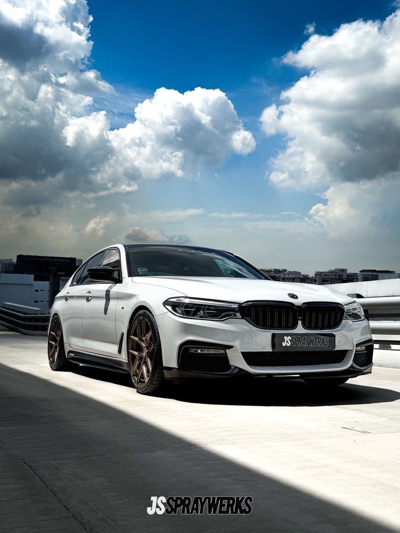 BMW 5 Series Sedan 530i M Sport (A) (Category: Used Cars) located in Singapore. Submitted by ewenx (Listing ID 1185725221, Image 2). Description: NO DEALERS/ NOT FOR CONSIGNMENT 530i M Sport - Highest ARF in the market 20" AG Forged Rim w/ CSC7 tyres 255/30/20 285/30/20 Bootmod3 - Stage 2 Xhp Transmission - Stage 2 Brembo GTS 6 pot (front caliper) front rotor - 405mm rear rotor - 370mm (enlarged rotor size) ST - XA absorber/coilover FTP boost/cha