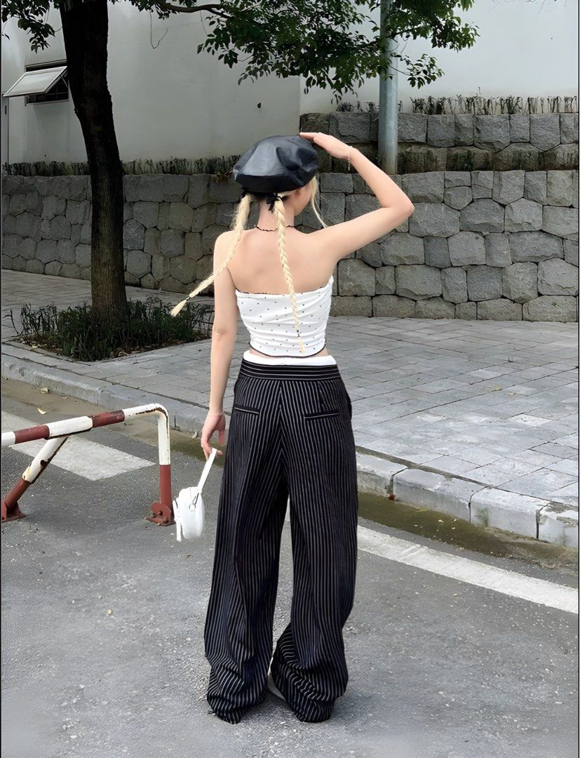 [BNEW & FIXED] Unibyheart Striped Pants (Category: Other Bottoms) located in Cabuyao City. Submitted by dappledbluelight (Listing ID 1434987378, Image 1). Description: - Bnew - Rfs: too long on me (hence, no ww pic) - No issues upon checking - Size S: Waist 64-70, Length 97, Hips 94 (CM) - Bought in Vietnam ₱155 + sf Mod: J&T, Lalamove, LBC Mop: Gcash.