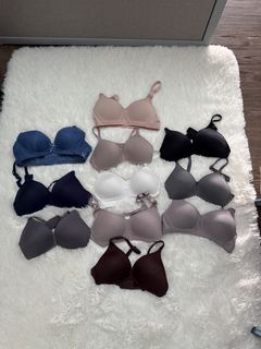 (Category: ) located in . Submitted by prelovedbymariee (Listing ID 1434890521, Image 1). Description: .