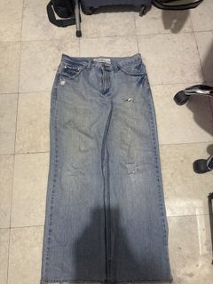 (Category: ) located in . Submitted by vinqvrr (Listing ID 1434858947, Image 1). Description: .