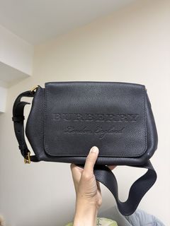（分類：）位於 。 由 sellingallthingsss 提交（商品編號 1434905879，圖片 1）。簡介： 。