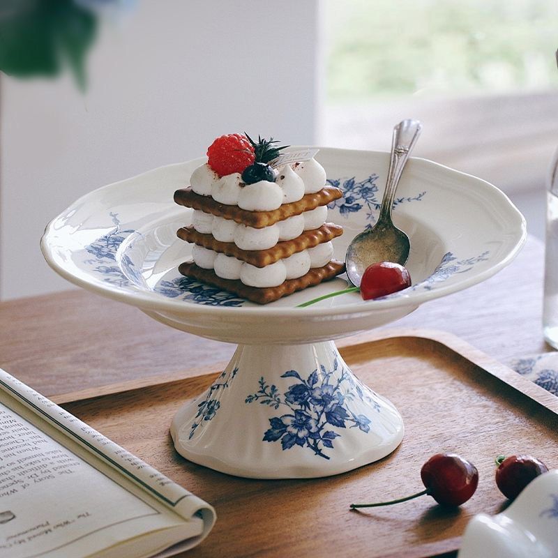 Ceramic Cake stand- W:23cm439628330131804161