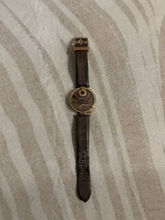 (Category: ) located in . Submitted by preloved.item15 (Listing ID 1434825273, Image 1). Description: .