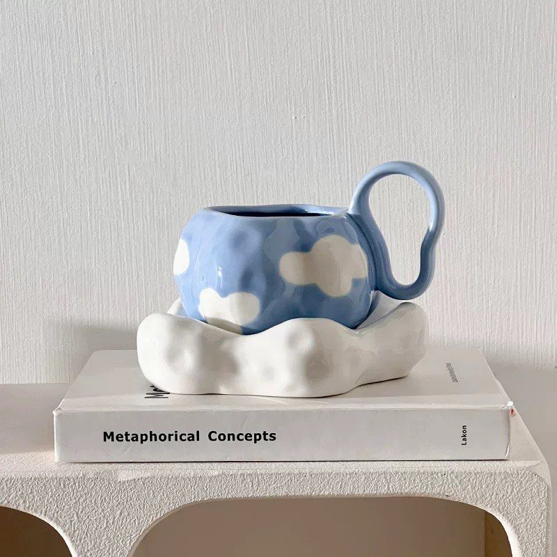 Cloud mug (Category: Coffee & Tea Tableware) located in Petaling Jaya. Submitted by itsnikki98 (Listing ID 1434913092, Image 3). Description: Never opened and brand new Delivery RM8 Meet Up Anytime Fitness @Tropika Bukit Jalil.