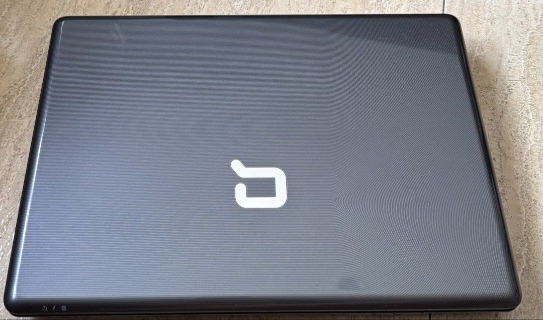 Compaq presario v3000