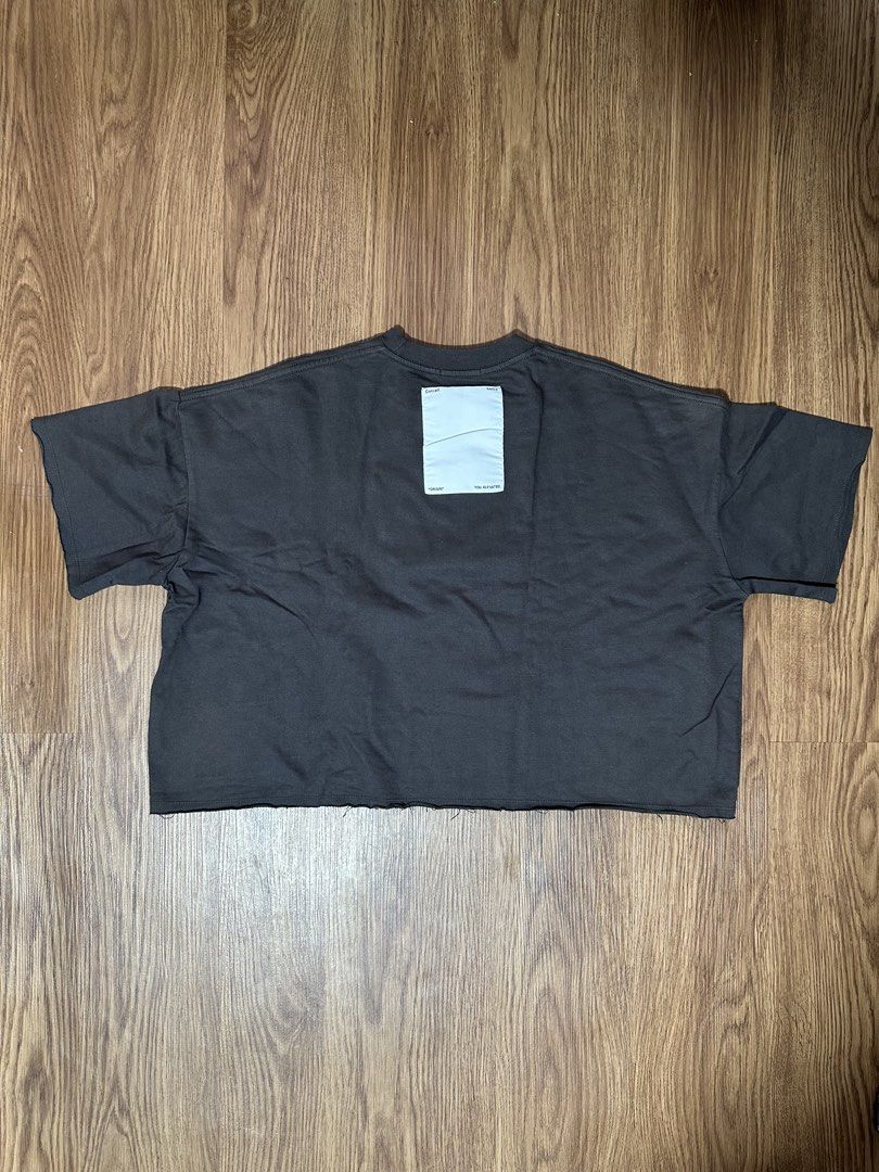 Conceit boxy cropped raw hem french terry (Category: Tshirts & Polo Shirts ) located in Caloocan City. Submitted by _osspreloved (Listing ID 1434885631, Image 2). Description: worn once.
