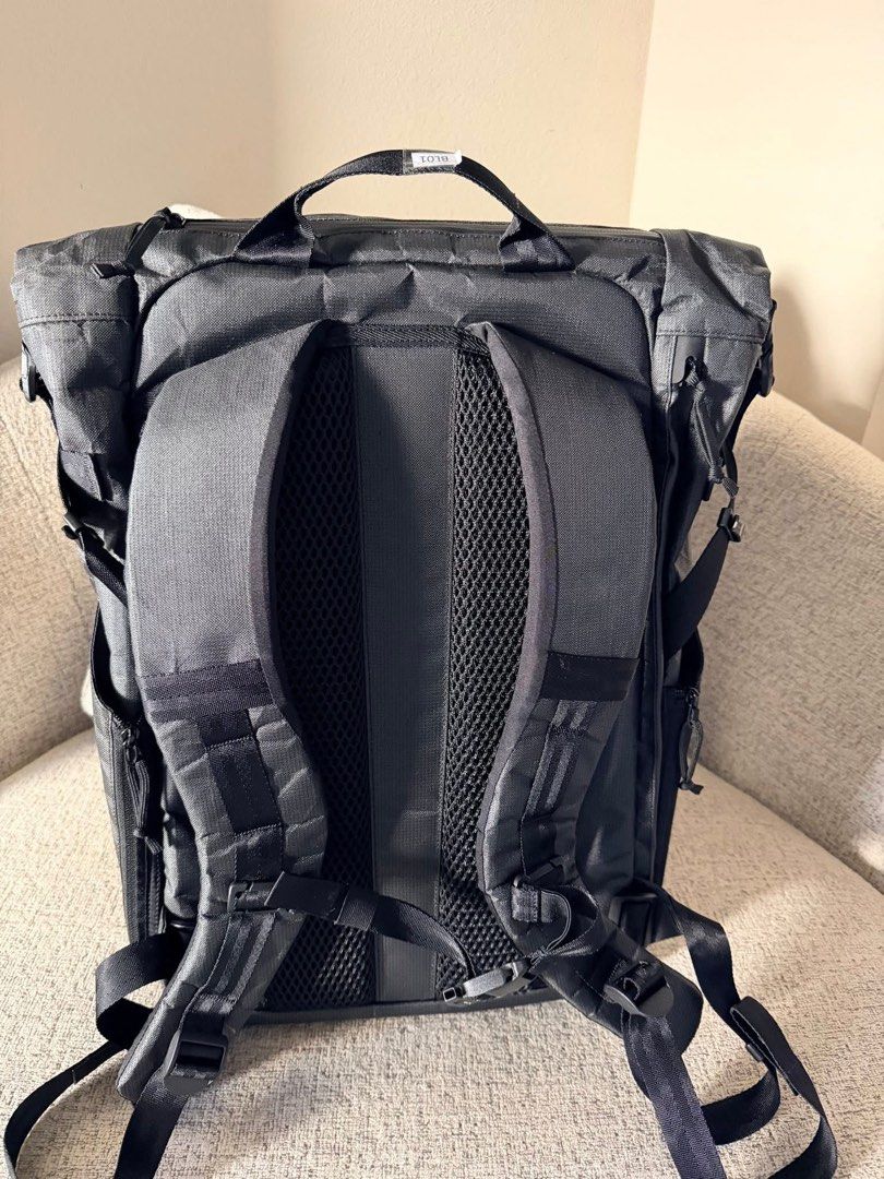 CTactical CTR backpack (Category: Backpacks) located in Singapore. Submitted by mrbeangadgets (Listing ID 1434486032, Image 6). Description: - Stylish black backpack - Roll-top closure - Front pocket with drawstring - Padded back panel for comfort - Adjustable shoulder straps CTactical CTR Ultra 400TX with Red interior.