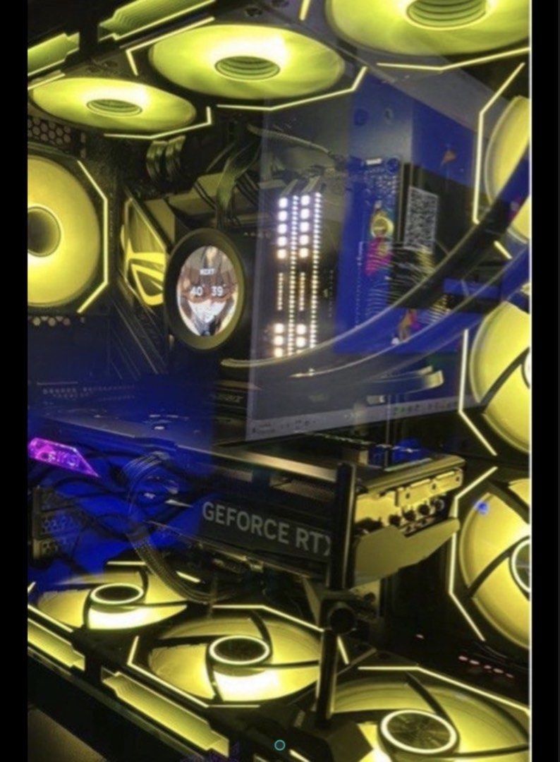 Custom Gaming PC with RTX Graphics Card439682529000826880