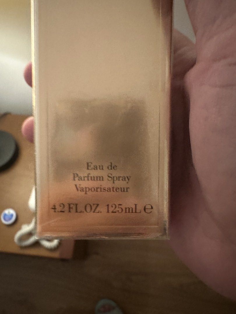 Elizabeth Arden 5th Avenue Eau de Parfum Spray (Category: Fragrance & Deodorants) located in Manila. Submitted by qualitypreluvd (Listing ID 1434944878, Image 3). Description: - Elizabeth Arden 5th Avenue Eau de Parfum Spray - 125ml bottle - New, in original packaging - Gold box - Eau de Parfum Spray - Bought it in HK.