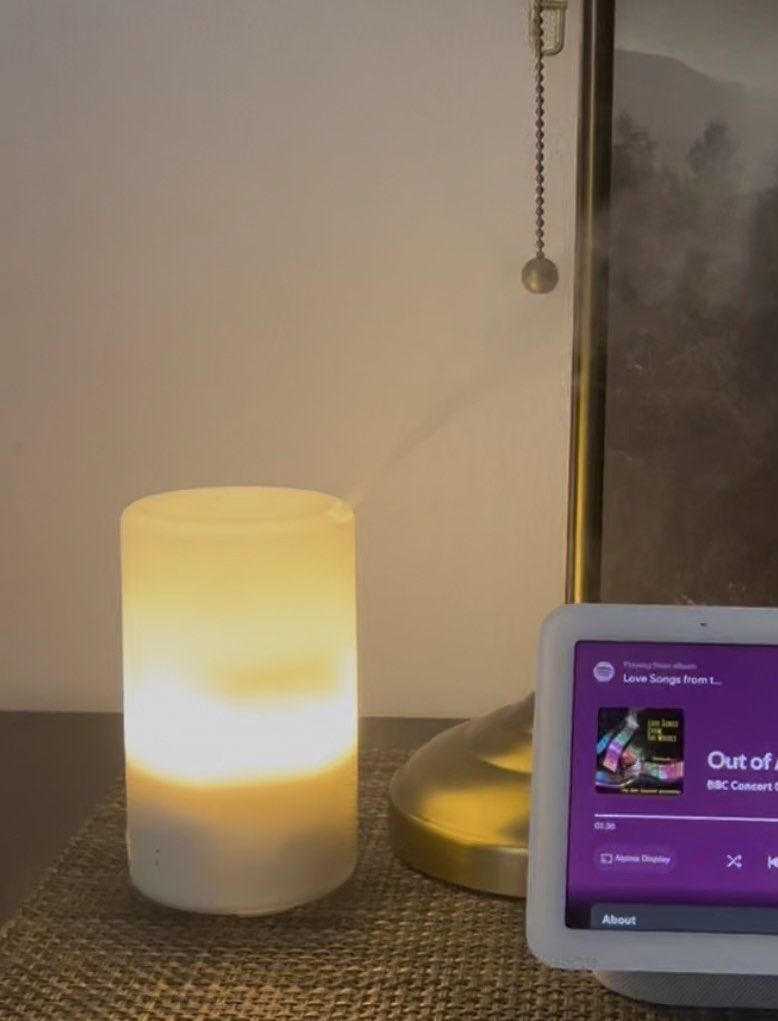 Essential Oil Diffuser /humidifier- New in Box