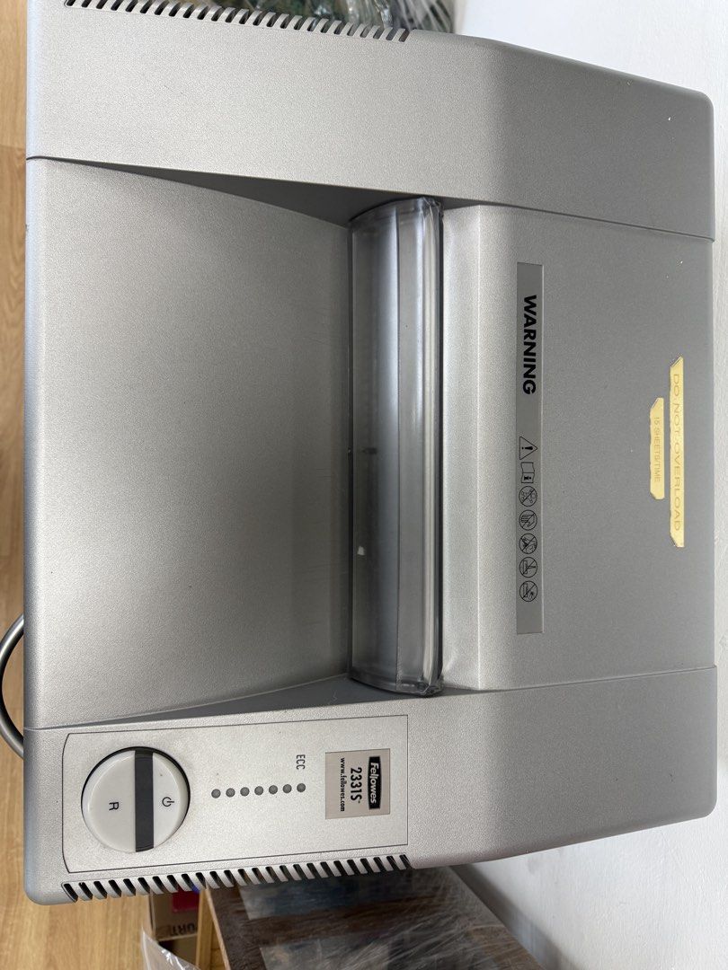 Fellowes 2331S Paper Shredder439452810619791361