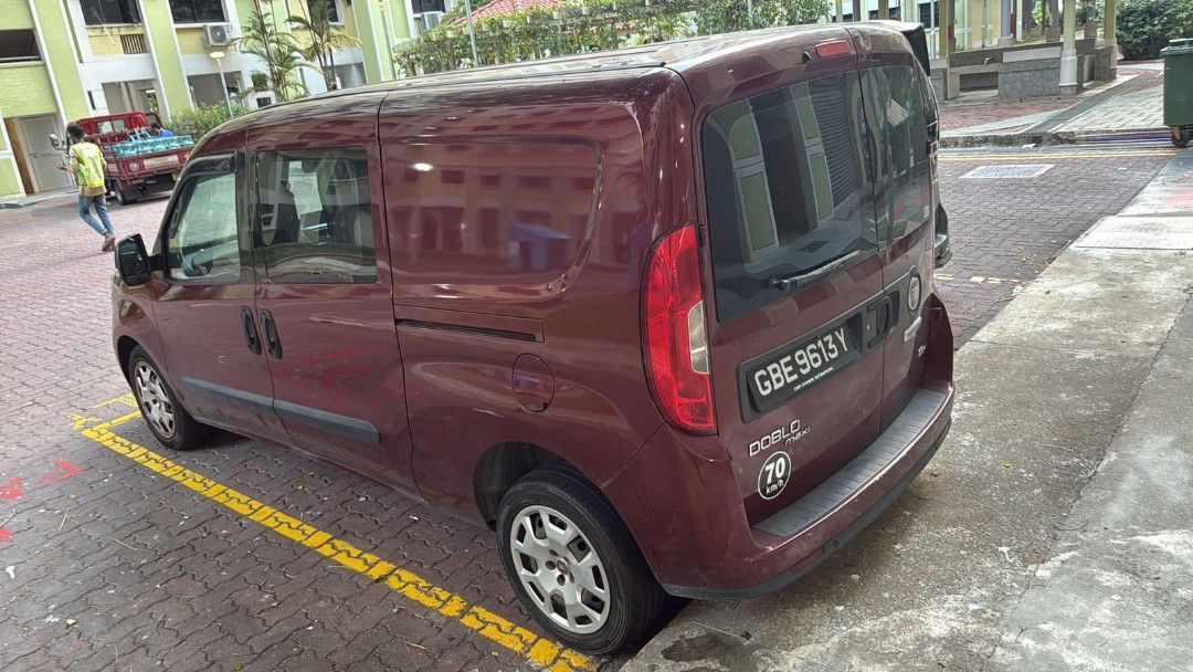 Fiat Doblo Cargo Maxi 1.6 Auto (Category: Used Commercial Vehicles for Sale) located in Singapore. Submitted by imthiasahamed-84145 (Listing ID 1434872606, Image 2). Description: can renew for 5years or 10 years. good condition. selling for $500..