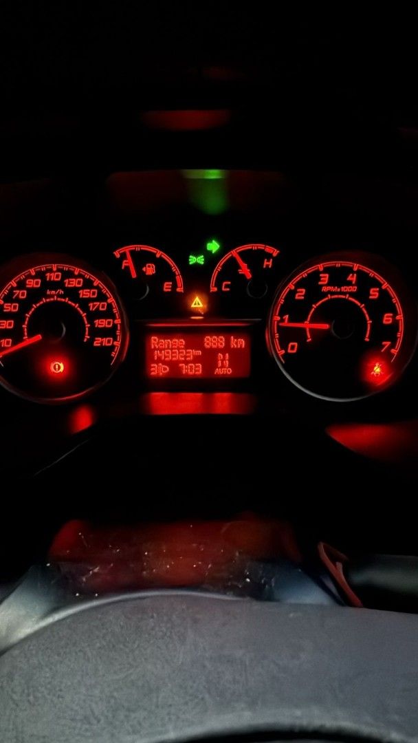 Fiat Doblo Cargo Maxi 1.6 Auto (Category: Used Commercial Vehicles for Sale) located in Singapore. Submitted by imthiasahamed-84145 (Listing ID 1434872606, Image 3). Description: can renew for 5years or 10 years. good condition. selling for $500..