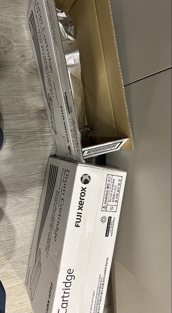 FUJI XEROX DRUM & TONER439452836540590082