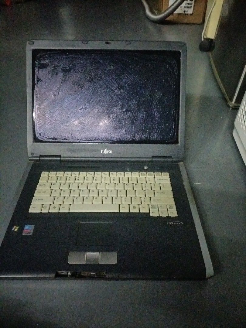 Fujitsu Lifebook Laptop439976466789836800