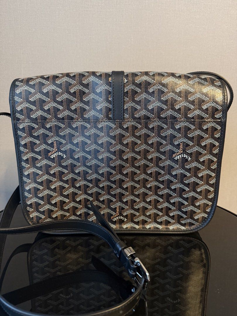 Goyard Belvedere MM (Category: Luxury Bags & Wallets) located in Quezon City. Submitted by revive.co (Listing ID 1434809015, Image 3). Description: Goyard Belvedere MM excellent condition no flaws comes with dustbag guaranteed authentic .