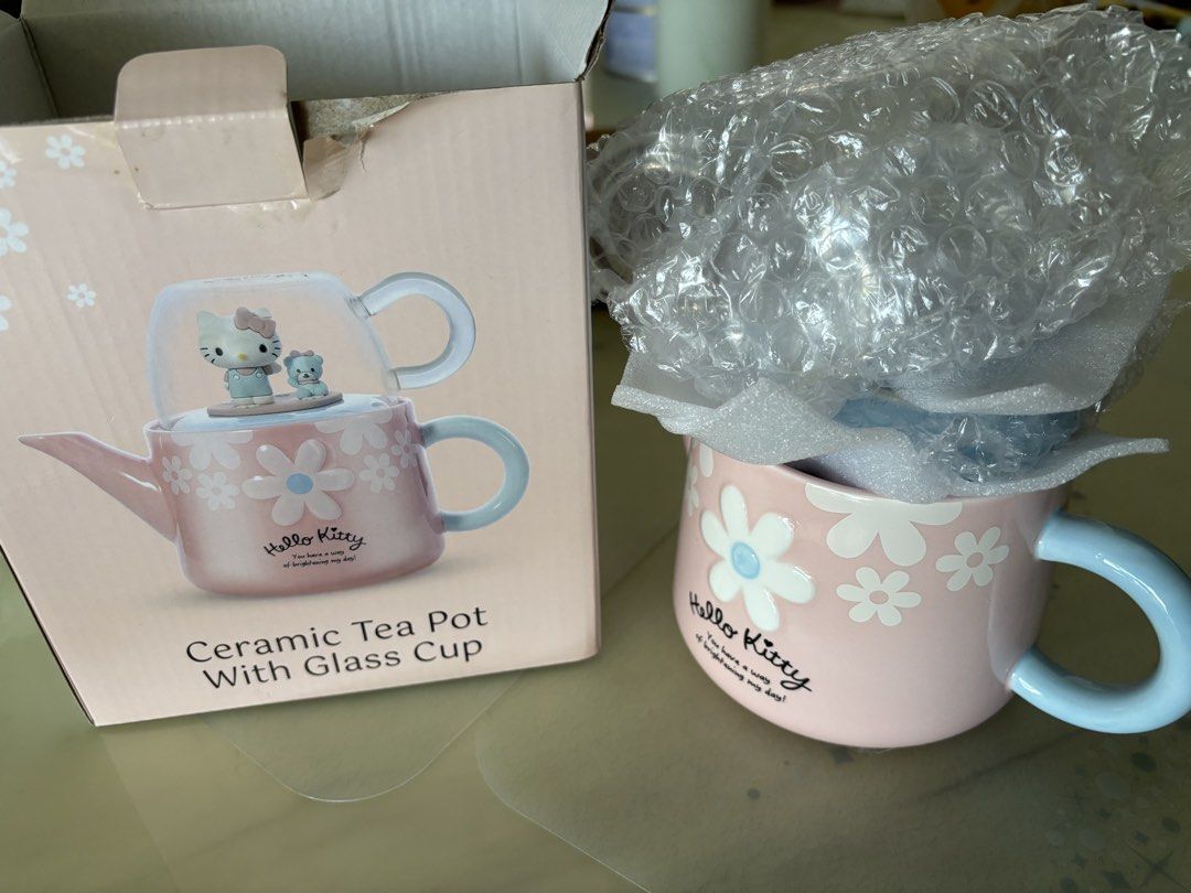 Hello Kitty Ceramic Tea Pot with Glass Cup439512914524252161