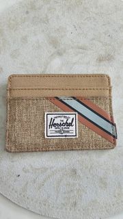 (Category: ) located in . Submitted by MumDadAndRaesPreloved (Listing ID 1434847276, Image 1). Description: .