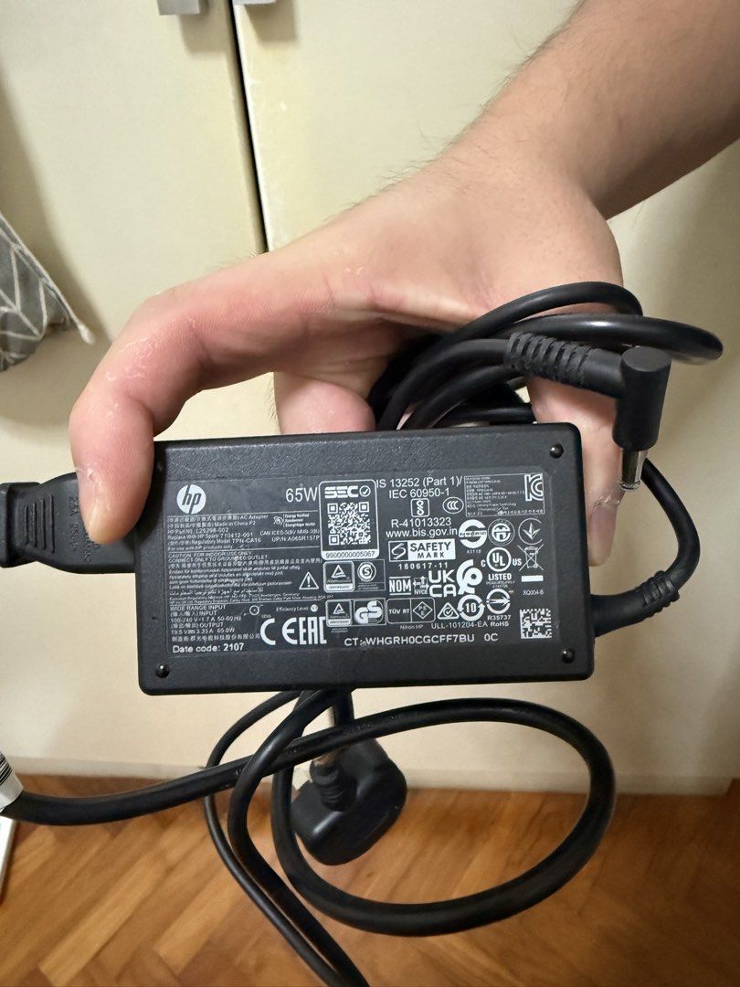 HP 65W Laptop Charger439672546002227200