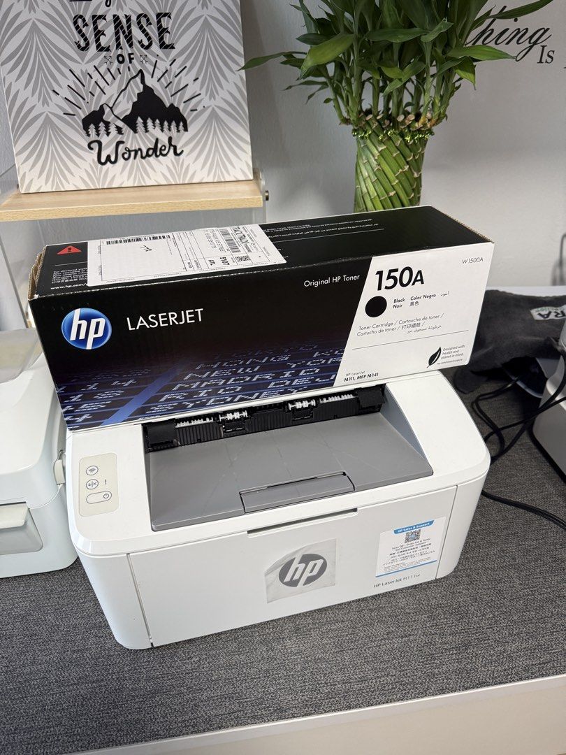 HP LaserJet M111w Printer with extra Toner439554362552494080