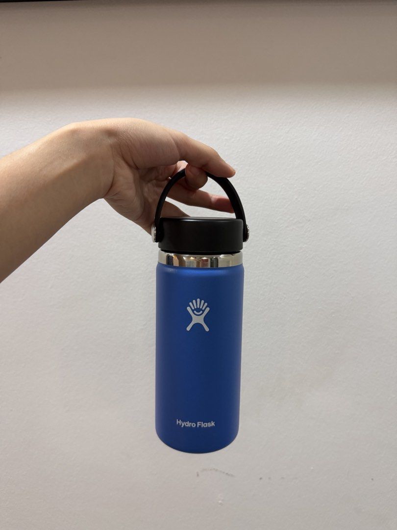 Hydro flask Thermal brand new (blue)439622136749117443