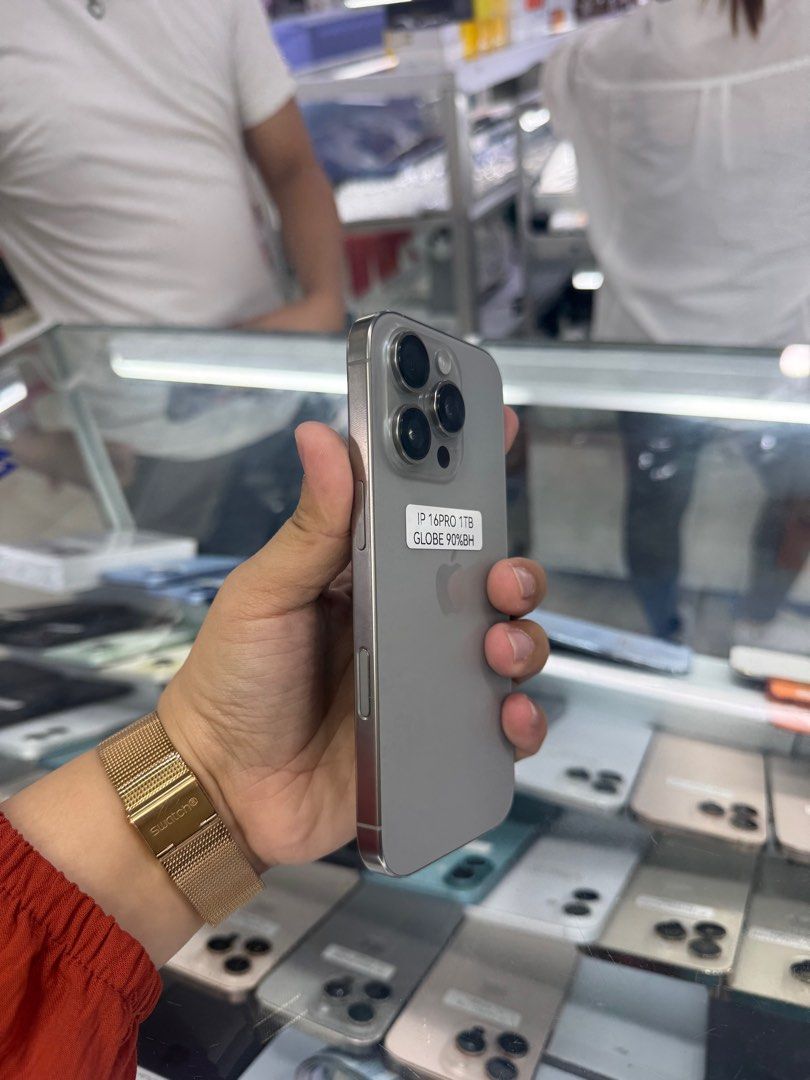 Iphone 16 Pro 1TB 90% batt Globelocked NTC No issue (Category: iPhone 16 Series) located in San Juan City. Submitted by javedsgadgetshop (Listing ID 1434944048, Image 2). Description: INSTALLMENT OPTIONS : SPAY LATER / GGIVES / CREDIT CARD! WE BUY AND SELL SO PWEDE MAGBINTA OR SWAP ! Quick Specs : 💵 Iphone 16Pro •1TB •NTC Variant •90% batt health •Globelocked •97% Smoothness •No hidden issue | No Repaired •100% Authentic | Not Refurbished •w/ OE