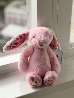 （分類：）位於 。 由 tcpfnnn 提交（商品編號 1434902753，圖片 1）。簡介： 。