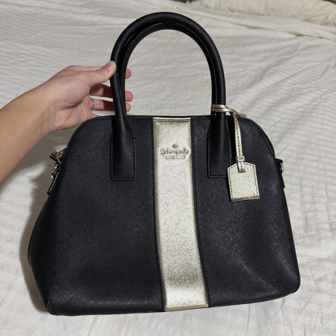 Kate Spade Bag & Wallet Bundle (Category: Luxury Bags & Wallets) located in Makati City. Submitted by yourtreasureparadise (Listing ID 1434964709, Image 2). Description: Bag has no call out, no issue. Does not come with sling strap. Wallet in great condition too, just coin residue on coin slot. Available until May 2 only.