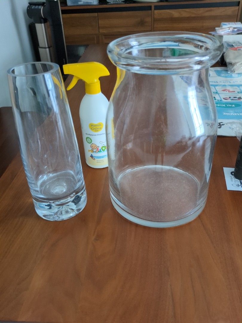 Large Glass Pot/Vase439508476510883840