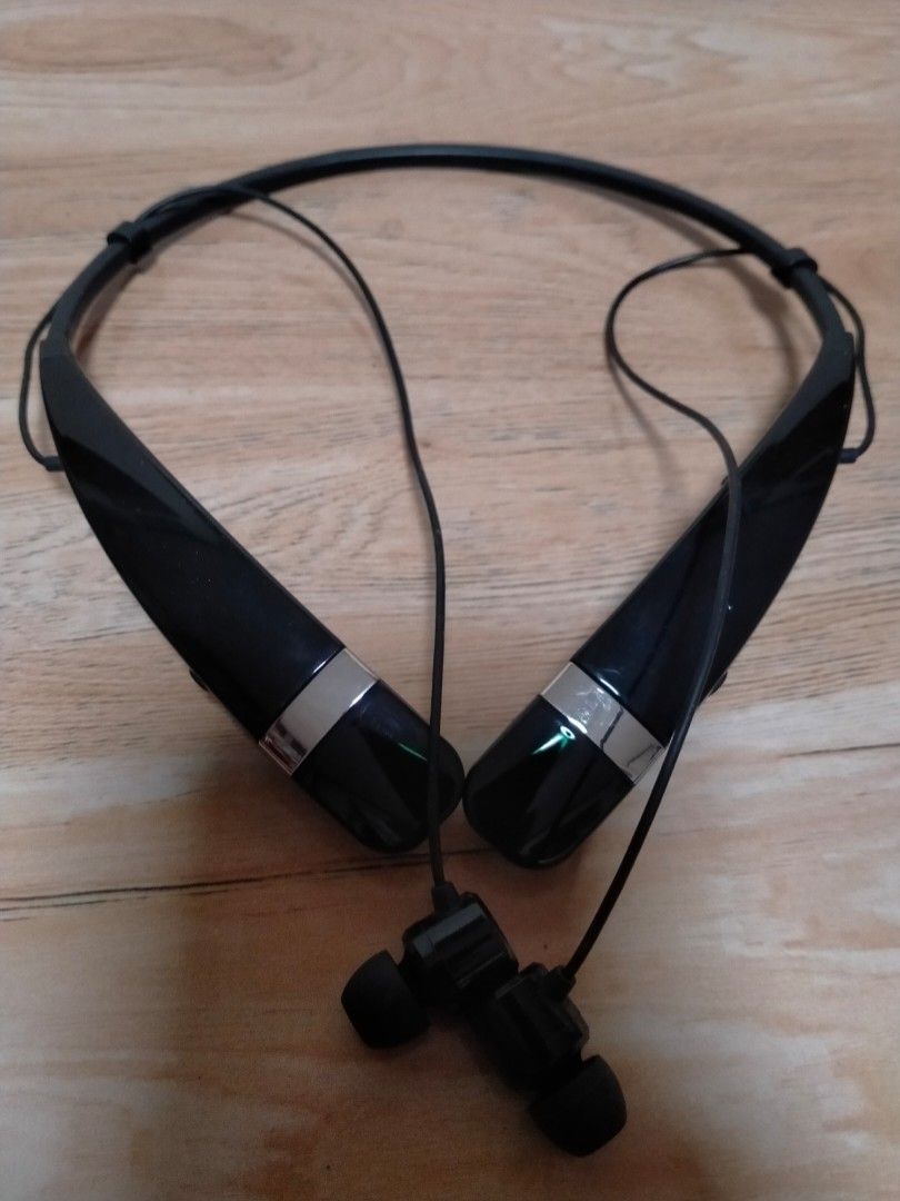 LG TONE PRO HBS-760 BLUETOOTH NECK EARPHONE (Category: Earphones) located in Cabuyao City. Submitted by Bike_Clothing10 (Listing ID 1434912567, Image 1). Description: READ FIRST... FOR SALE: LG TONE PRO HBS-760 BLUETOOTH NECK IN EAR EARPHONE Excellent Condition All Buttons Working Loud Sound Good Battery Life Micro USB Charging Port PRICE: 1500 + SF PICK UP OR SHIPPING ONLY LOCATION: Cabuyao Laguna -NO COD/COP- MOP: GCASH COURIER: J&T DM FOR INQU