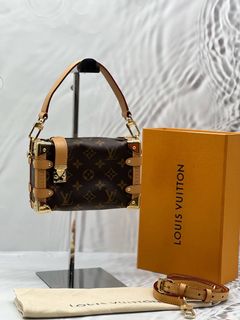 (Category: ) located in . Submitted by redrabbitluxury_singpore (Listing ID 1434939613, Image 1). Description: .