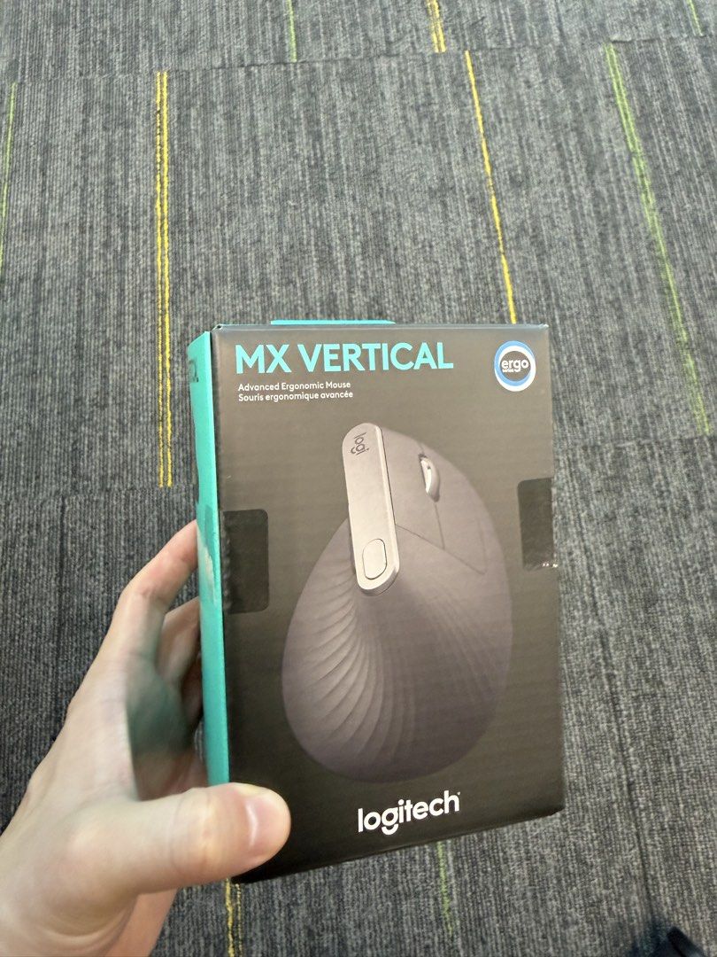 Logitech MX Vertical Advanced Ergonomic Mouse439435226597959680