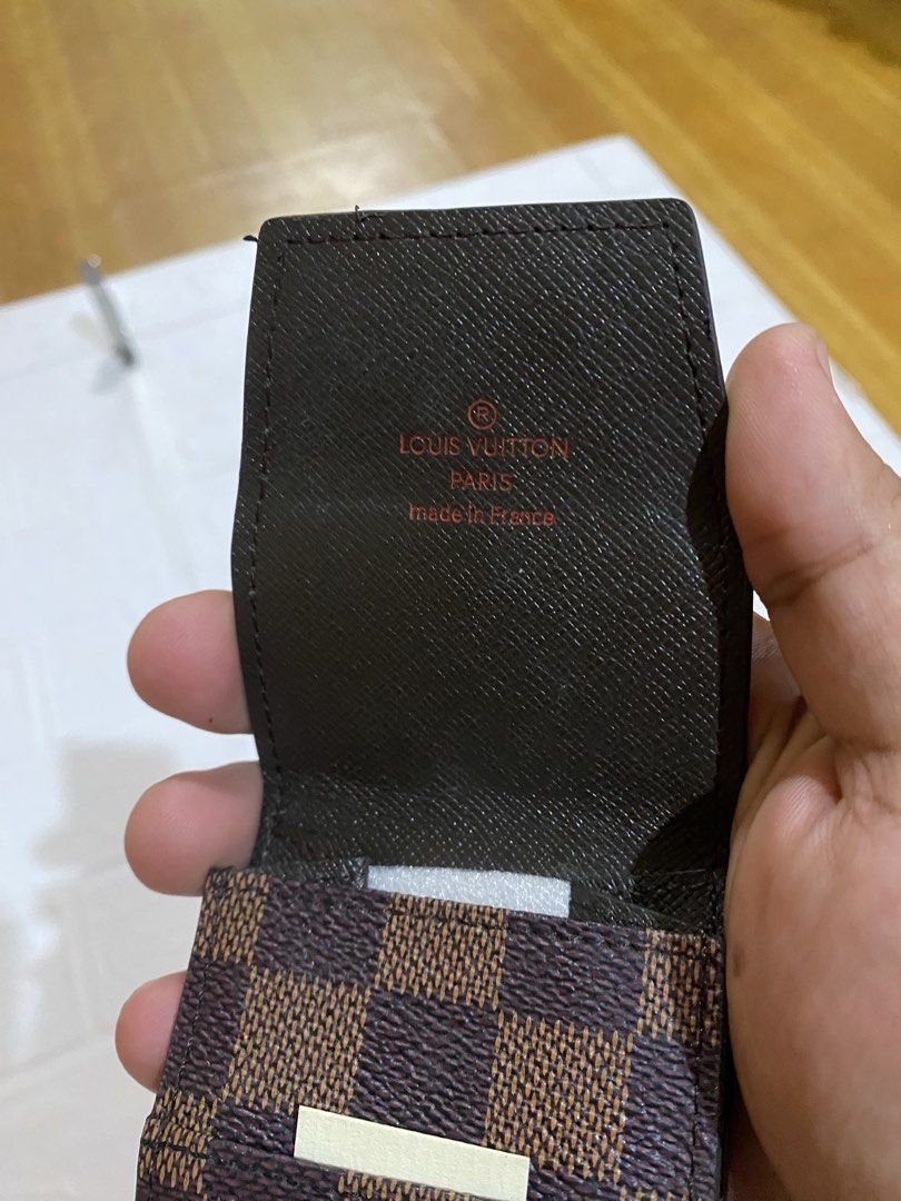 Louis Vuitton Etui Cigarette Case Damier (Category: Luxury Bags & Wallets) located in Tagbilaran City. Submitted by we_thrift (Listing ID 1434923835, Image 2). Description: .