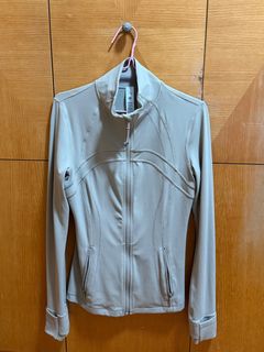（分類：）位於 。 由 clothesncloset 提交（商品編號 1434961076，圖片 1）。簡介： 。