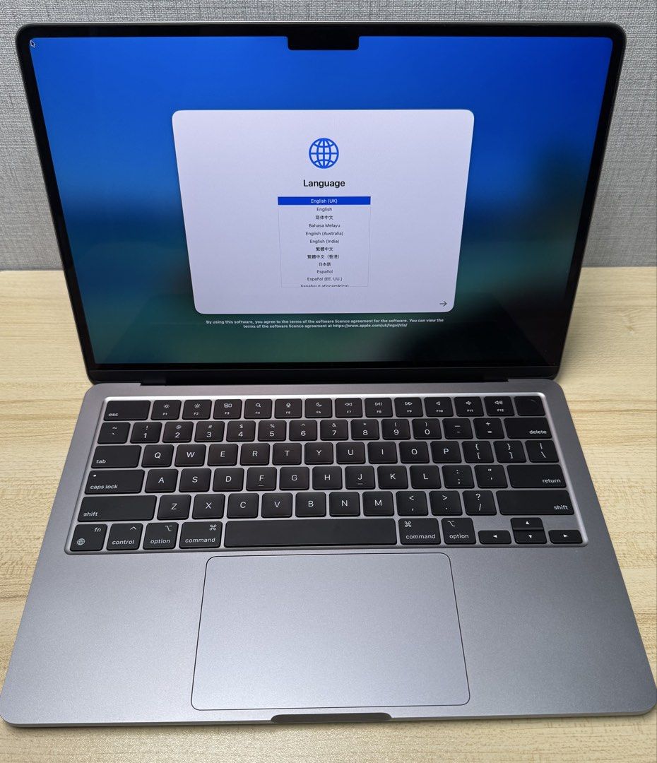 MacBook Air M2 13 inch441407705869209601