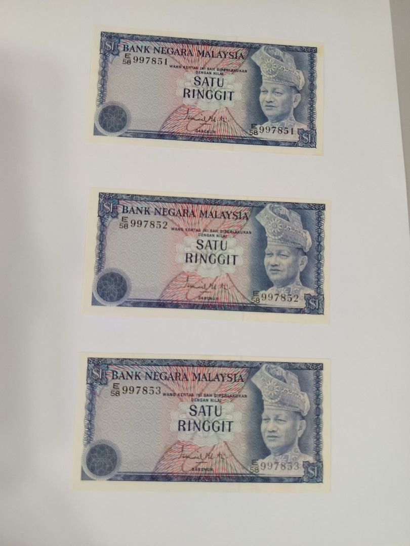 Satu Ribu Ringgit Malaysia Satu Ringgit $1 (3 pcs) in 3 running numbers, Hobbies & Toys ...