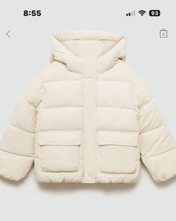 (Category: ) located in . Submitted by shopmyclosetttttt (Listing ID 1434811693, Image 1). Description: .
