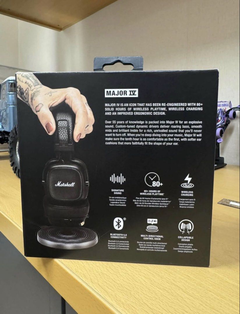 Marshall Major IV Bluetooth Headphones (Category: Headphones & Headsets) located in Manila. Submitted by mxeneeee (Listing ID 1434908708, Image 2). Description: Never opened 📍Pasig - 80+ hours of wireless playtime - Wireless charging - Signature Marshall sound - Bluetooth 5.0 - Multi-directional control knob - Comfortable ergonomic design - Includes headphones and accessories.