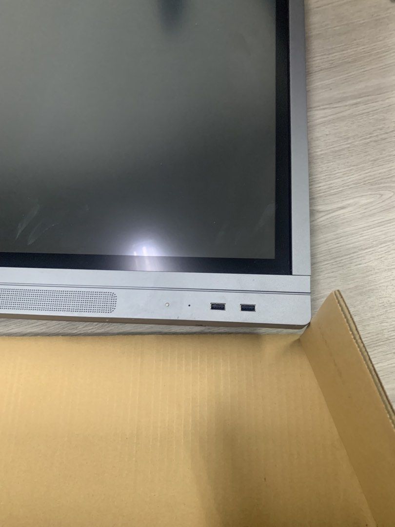 MAXHUB 65" Display - Brand New439435194543656962