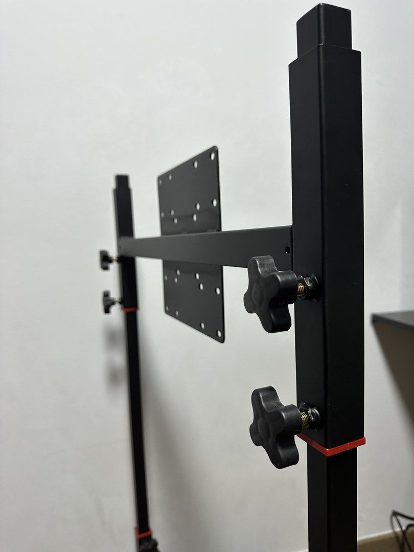 Mobile Monitor Stand439986583293798402