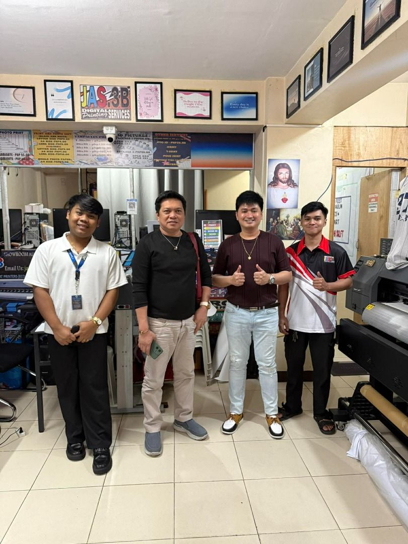 New Start! 4ft Tarpaulin Printer Machine and Sublimation Printer Machine DX-11 (Category: Printers, Scanners & Copiers) located in Manila. Submitted by geraldhernandez7719 (Listing ID 1434901320, Image 2). Description: UNBEATABLE DEALS on Large Format Printers & Printing Equipment! 🔥 Are you ready to scale your business or start a new project? Now is the perfect time to invest in high-quality machinery! At JAS Print and Serve Printing Supply, we
