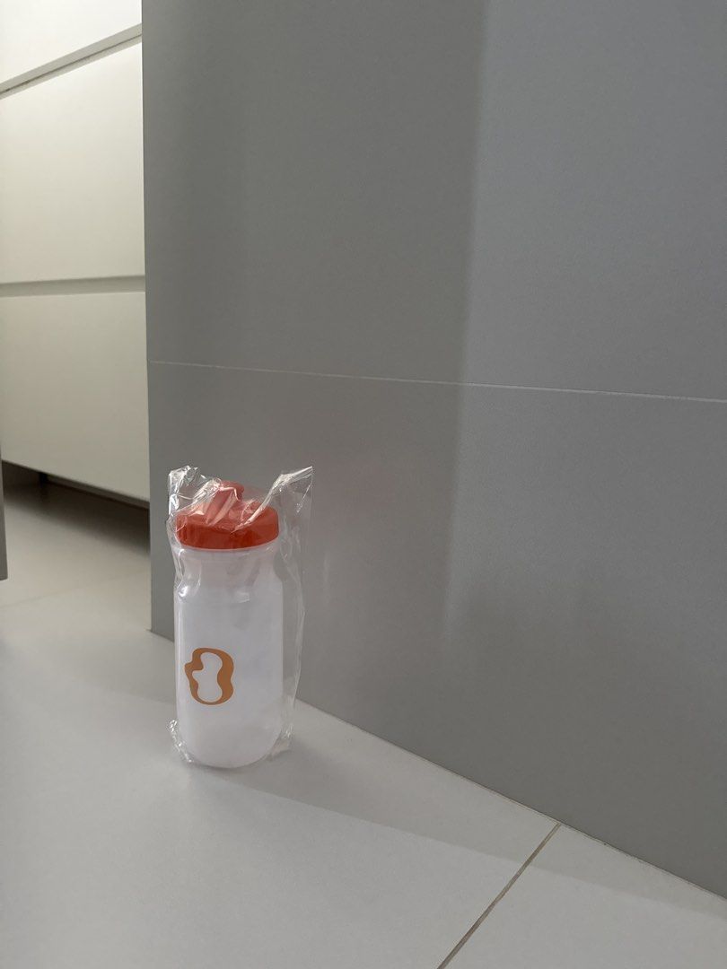 Moom Water Bottle439508505838888960