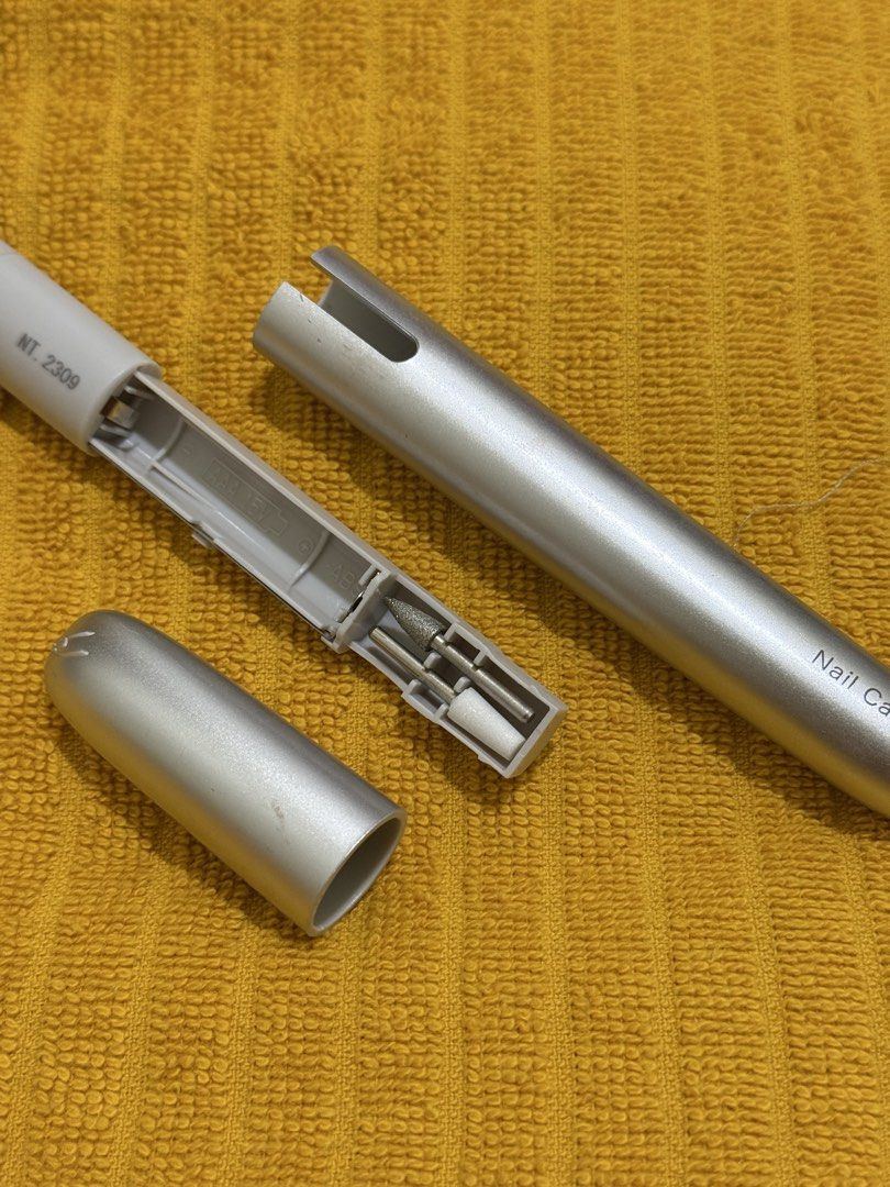Nitori Nail Care Tool (Category: Hands & Nails) located in Paranaque City. Submitted by jamgg (Listing ID 1434963576, Image 3). Description: 💅 NITORI Nail Care Set 💅 3 different tool attachments 💅 Only 1 AAA Battery needed Get this + face shaving tool for 500 total. RFS: Not being used.